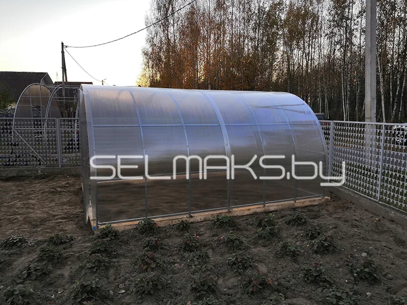 Купить теплицу с доставкой